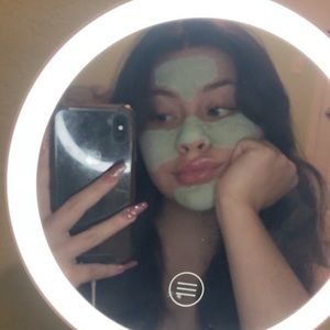 Meet your Posher, Star